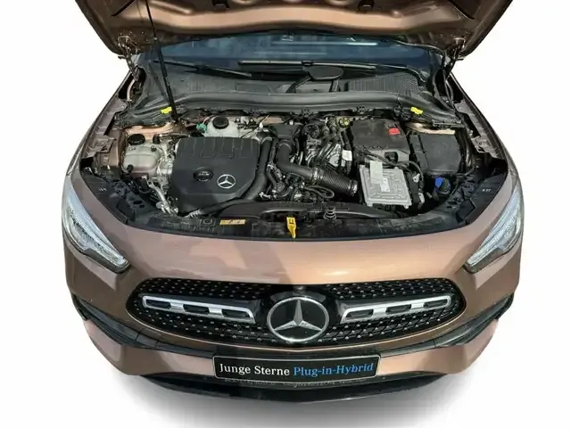 Mercedes-Benz GLA 250
