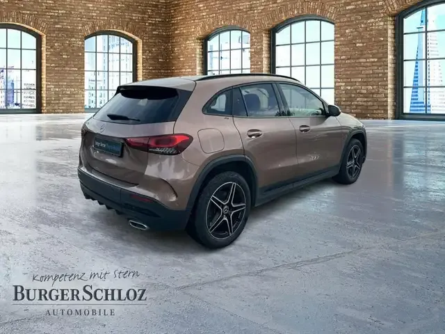 Mercedes-Benz GLA 250