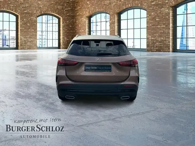 Mercedes-Benz GLA 250