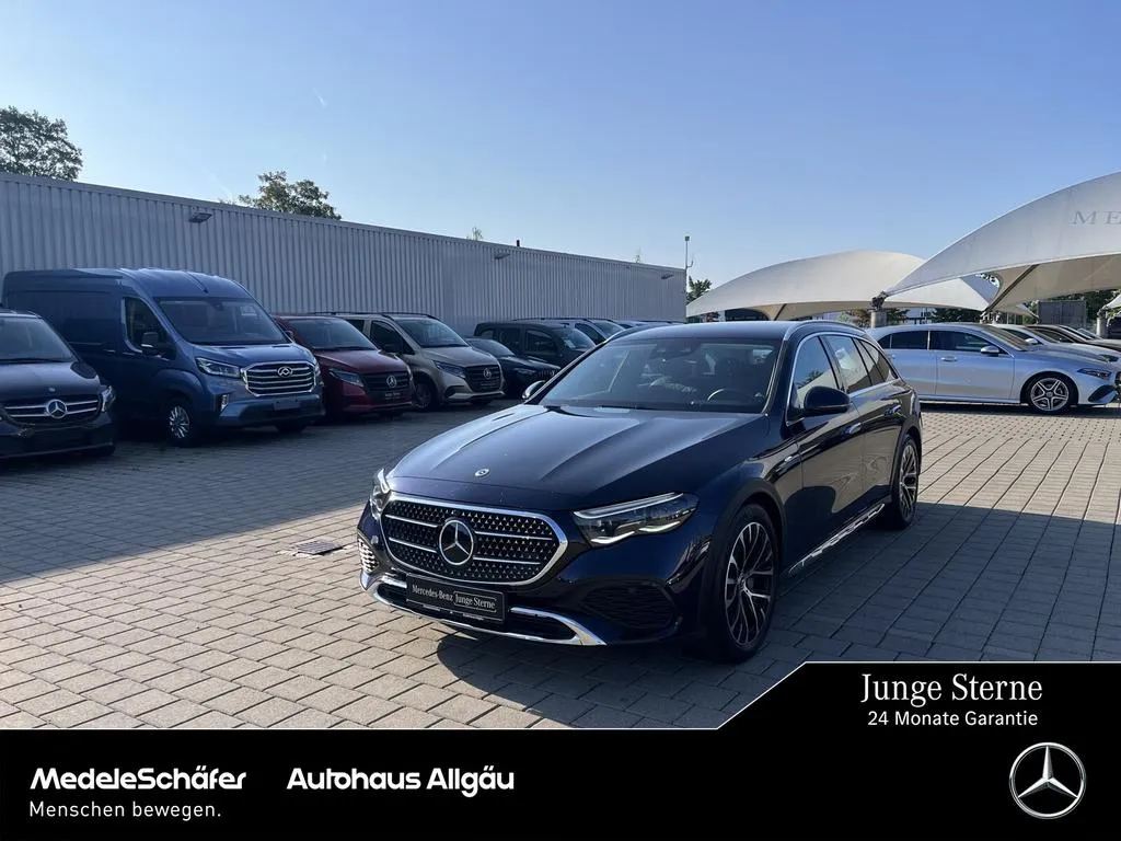 Mercedes-Benz E 300
