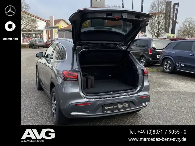 Mercedes-Benz EQA 250