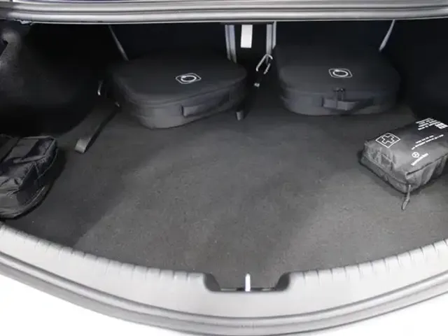 Mercedes-Benz CLE 300