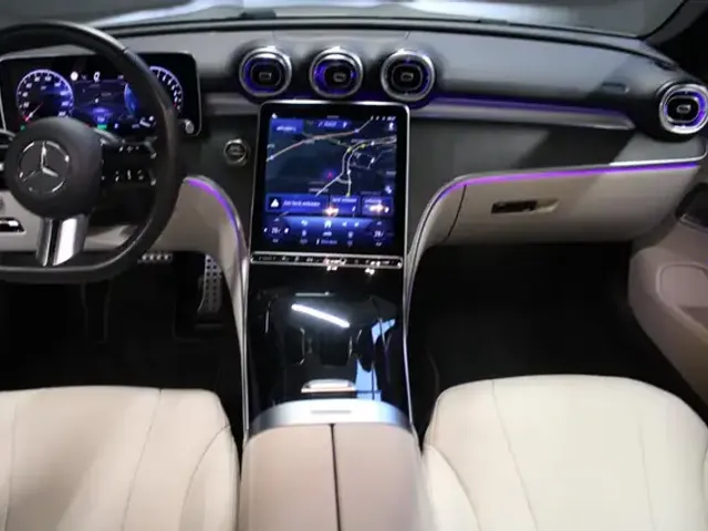 Mercedes-Benz CLE 300