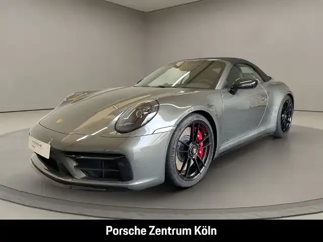 Porsche 992