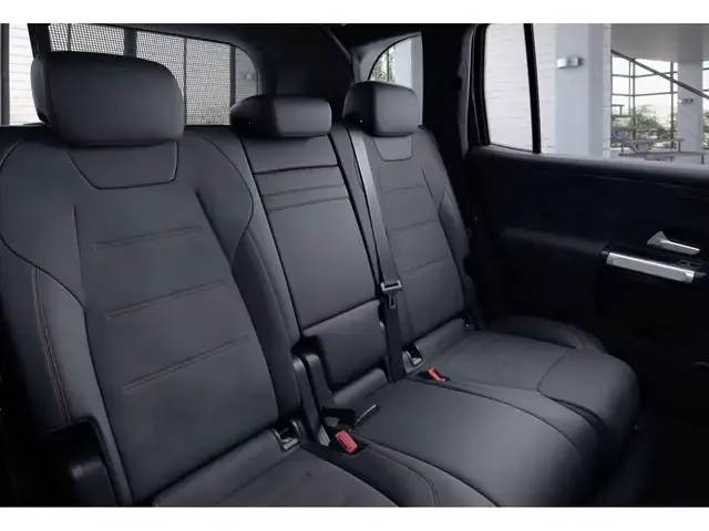 Mercedes-Benz GLB 250