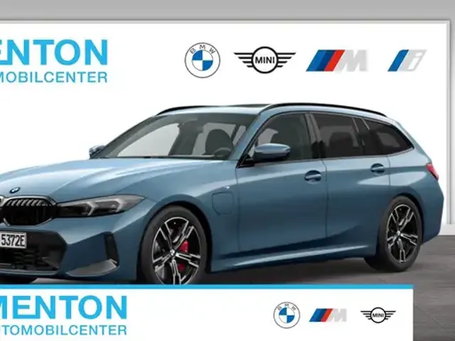 BMW 330