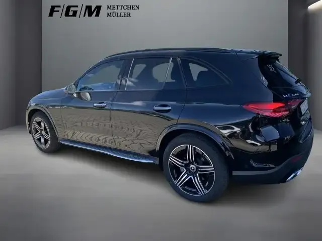 Mercedes-Benz GLC 220