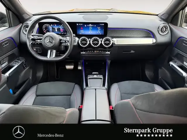 Mercedes-Benz GLB 200