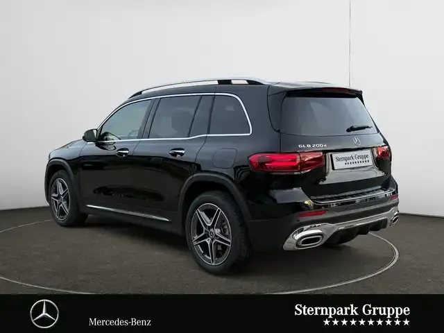 Mercedes-Benz GLB 200