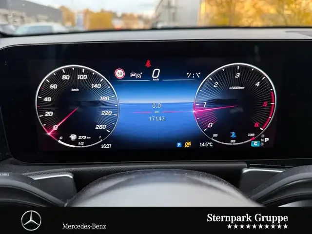 Mercedes-Benz GLB 200