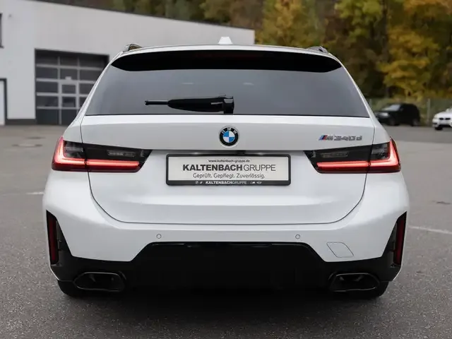 BMW 340