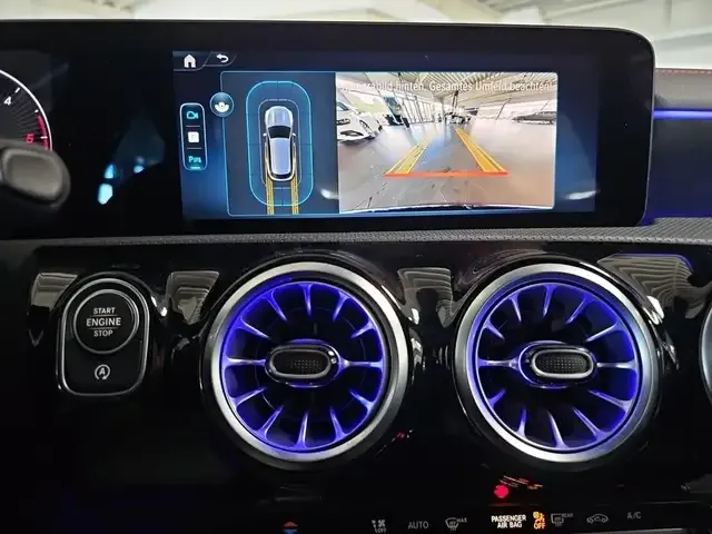 Mercedes-Benz CLA 220