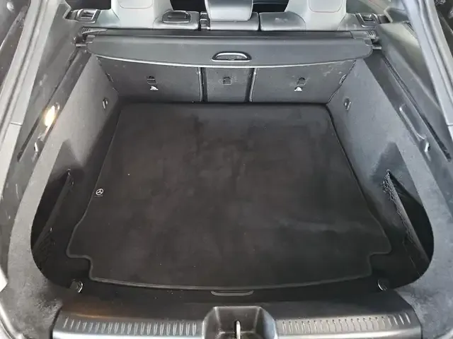 Mercedes-Benz CLA 220