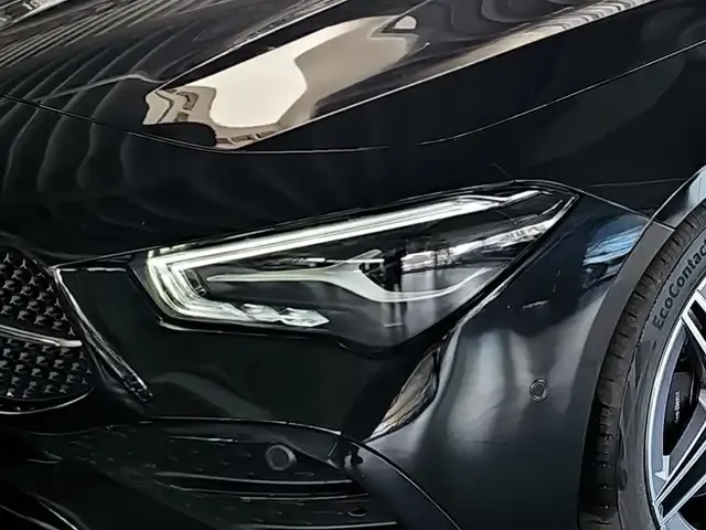 Mercedes-Benz CLA 220
