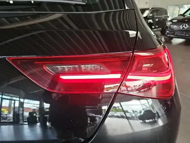 Mercedes-Benz CLA 220