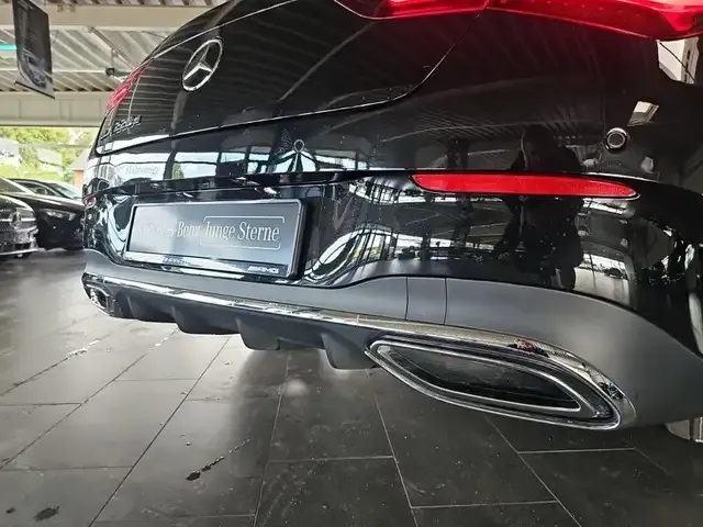 Mercedes-Benz CLA 220