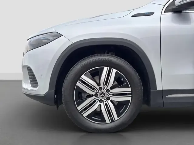 Mercedes-Benz EQA 300
