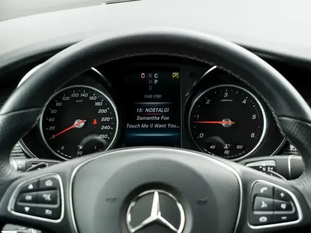 Mercedes-Benz V 300