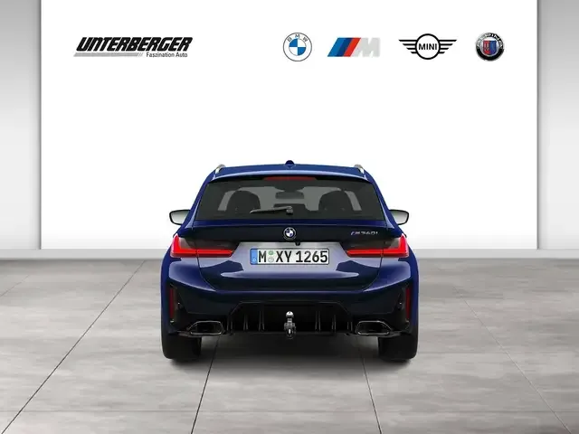 BMW 340