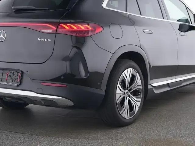 Mercedes-Benz EQE 350