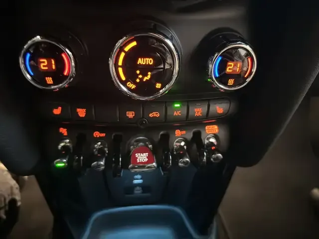 MINI John Cooper Works Cabrio