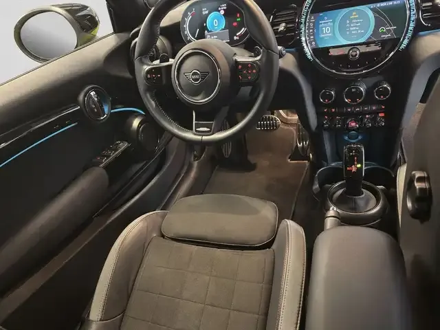 MINI John Cooper Works Cabrio