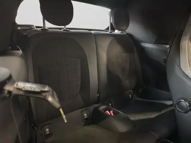 MINI John Cooper Works Cabrio