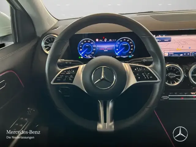 Mercedes-Benz EQA 250