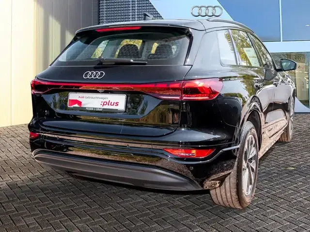 Audi Q6