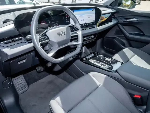 Audi Q6