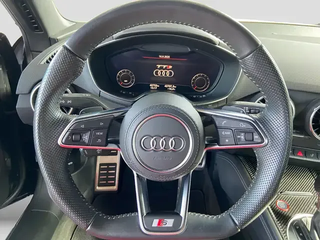 Audi TTS