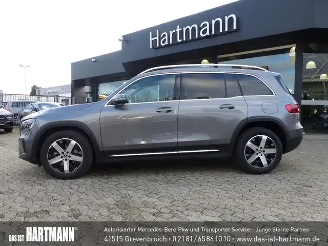 Mercedes-Benz GLB 180