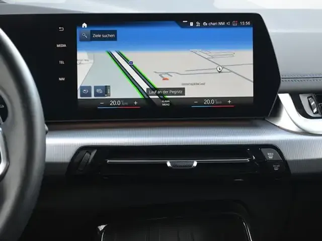 BMW 230