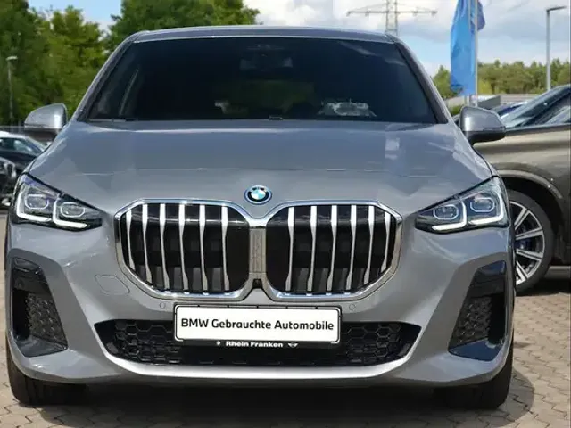 BMW 230