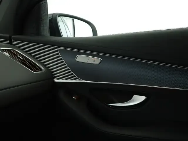 Mercedes-Benz EQC 400