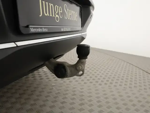 Mercedes-Benz EQC 400