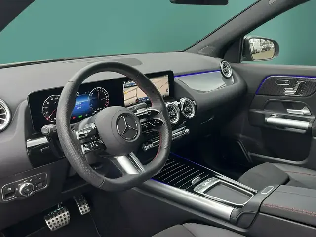 Mercedes-Benz GLA 250