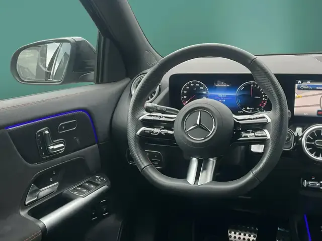 Mercedes-Benz GLA 250