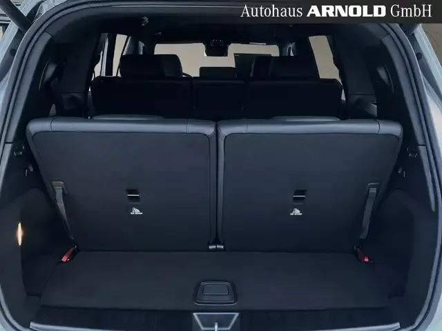 Mercedes-Benz EQB 300