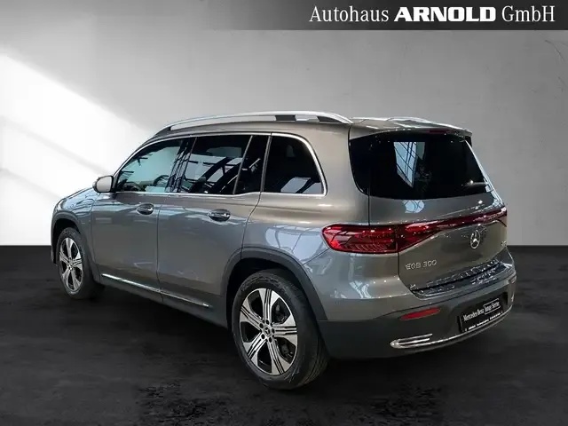 Mercedes-Benz EQB 300