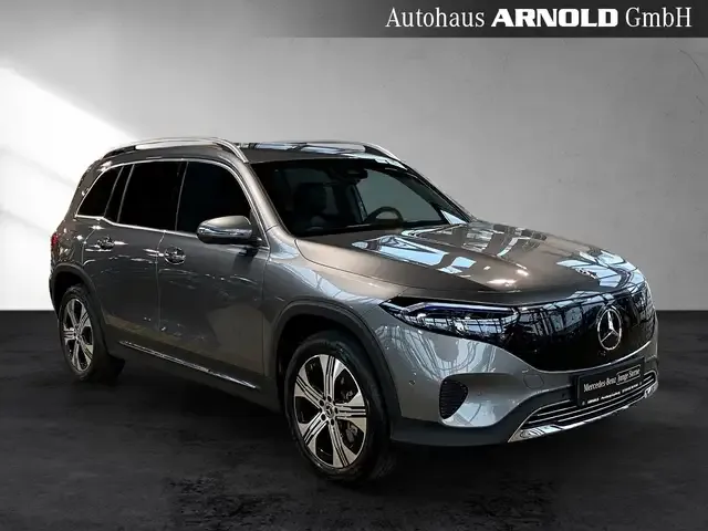 Mercedes-Benz EQB 300