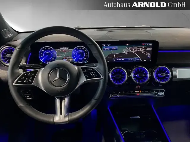 Mercedes-Benz EQB 300