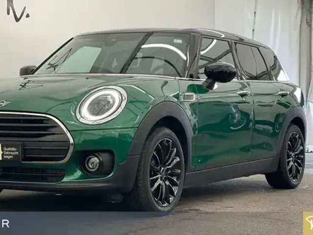 MINI Cooper Clubman