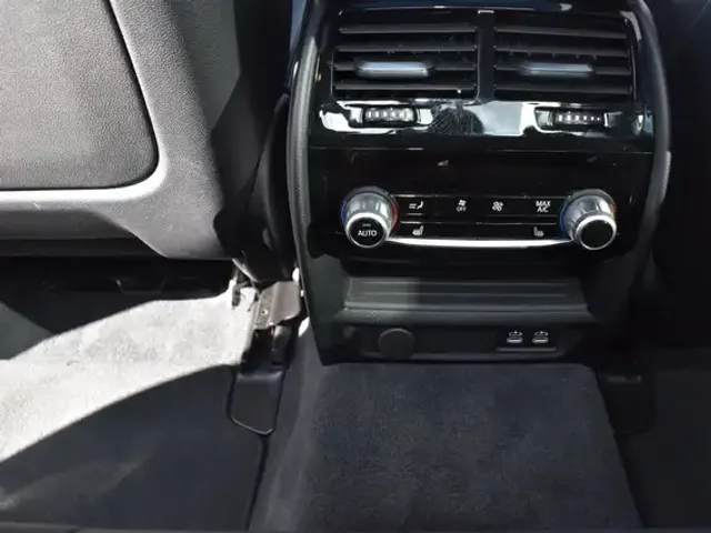 BMW 550