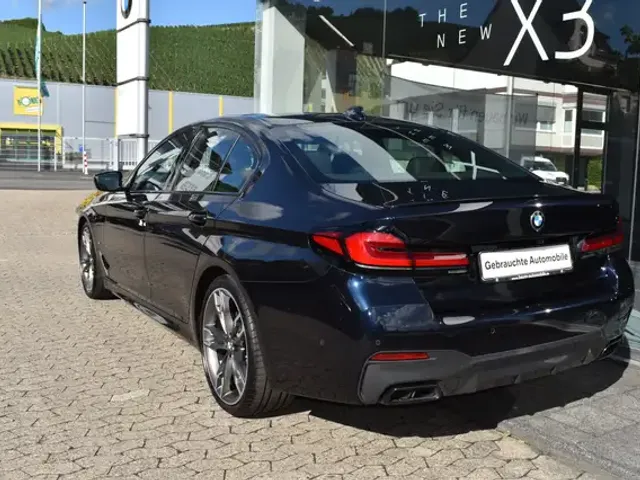 BMW 550