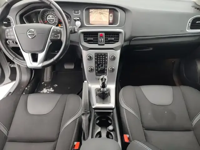 Volvo V40