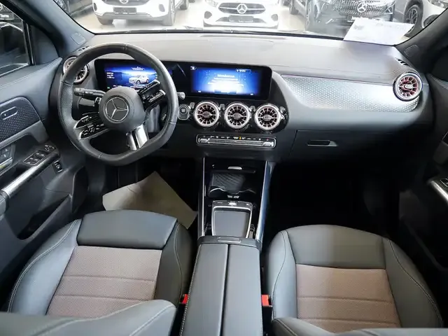Mercedes-Benz EQA 300