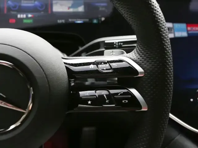 Mercedes-Benz EQE 500