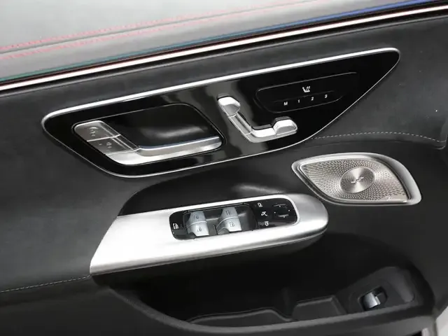 Mercedes-Benz EQE 500