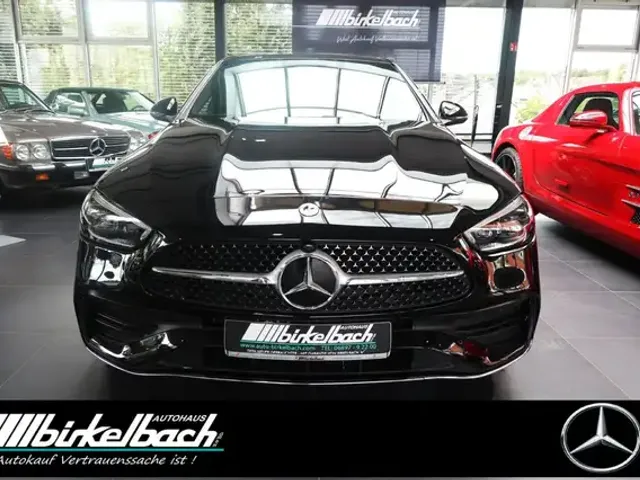 Mercedes-Benz C 200
